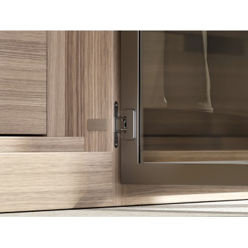 Vaikseltsulguv raamukse hing Salice CONECTA 94˚ (täispeale) titaanium